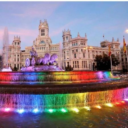 De Madrid A La Luna Екстериор снимка